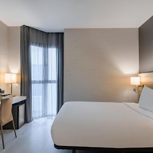Camera standard con letto king size